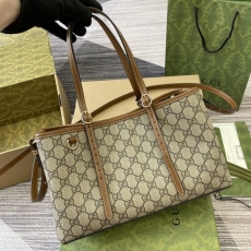 Gucci Shopping Bags